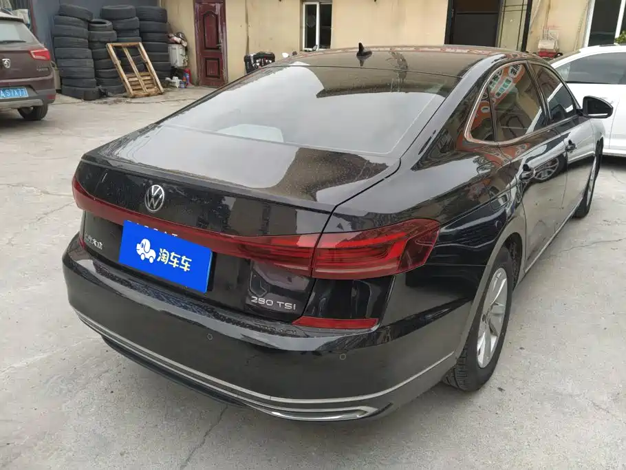 Volkswagen Passat — фото 3