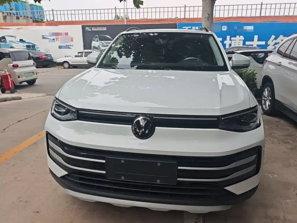 Volkswagen Tharu — фото 3