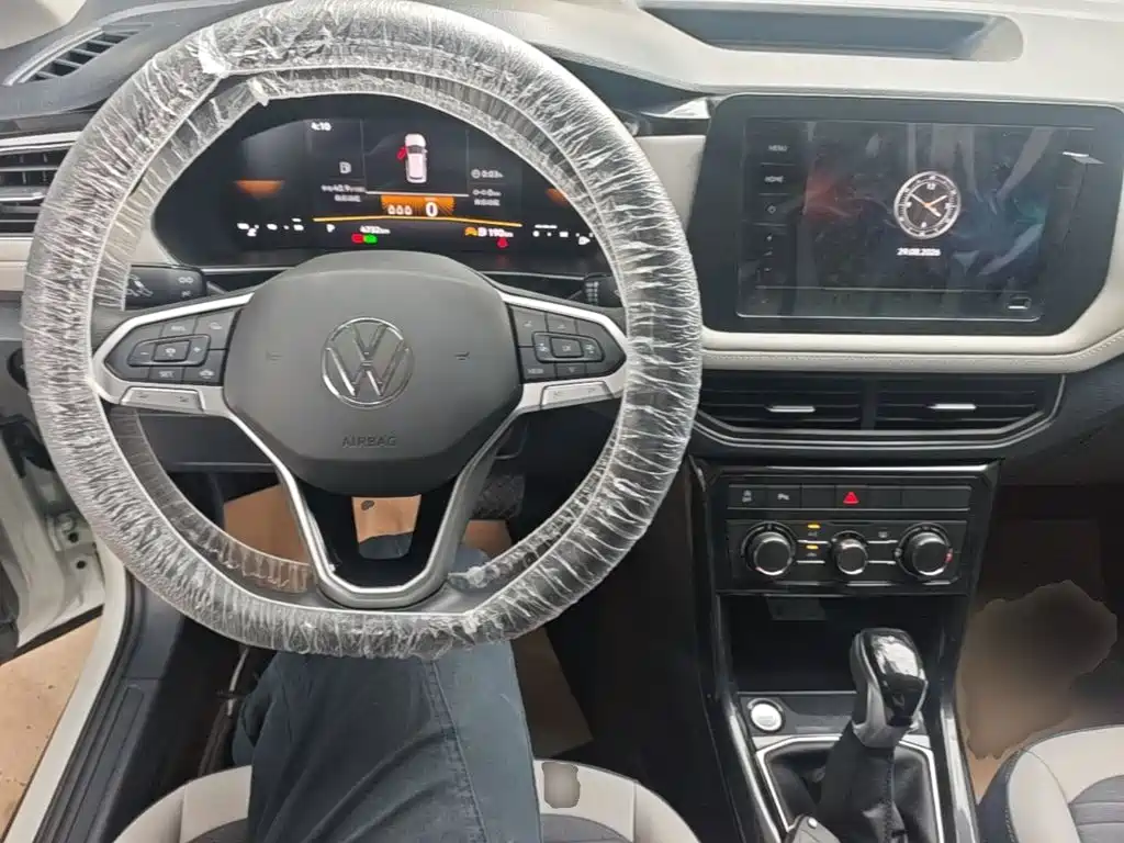 Volkswagen Tharu — фото 10