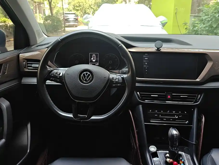 Volkswagen Tharu — фото 15