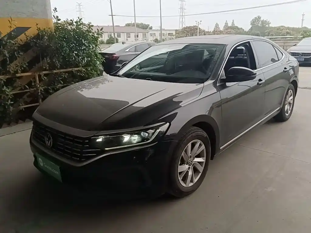 Volkswagen Passat — фото 2