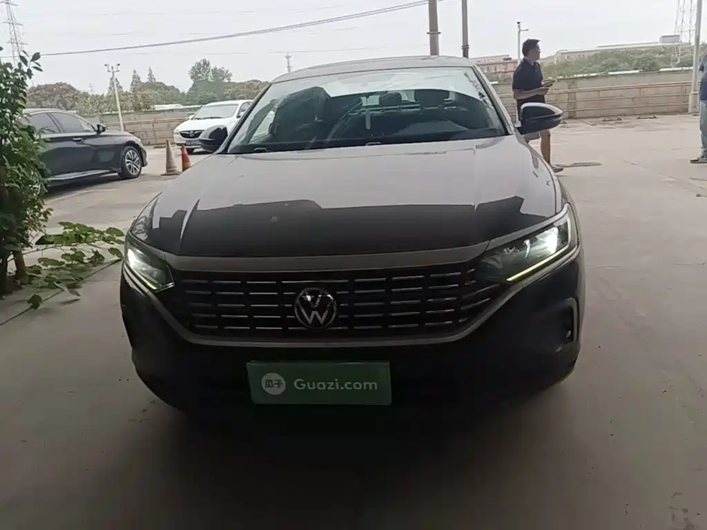 Volkswagen Passat — фото 3