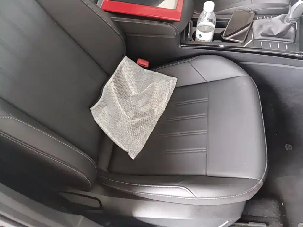 Volkswagen Passat — фото 25