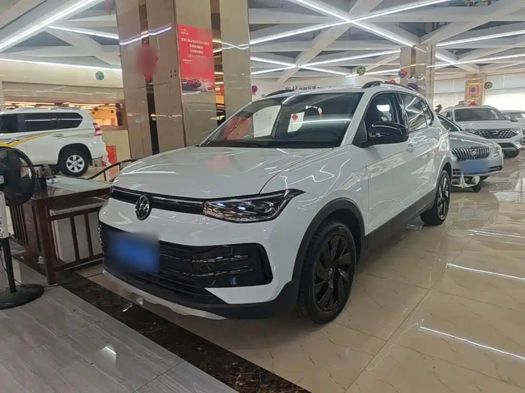 Volkswagen Tharu — фото 2