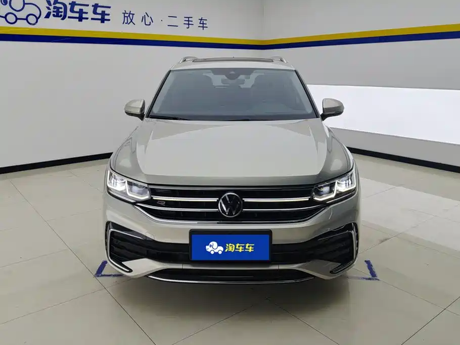 Volkswagen Tiguan L — фото 2