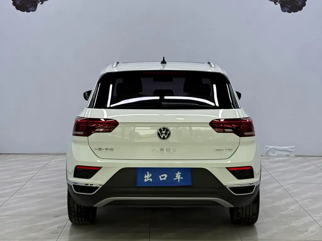 Volkswagen T-Roc — фото 5