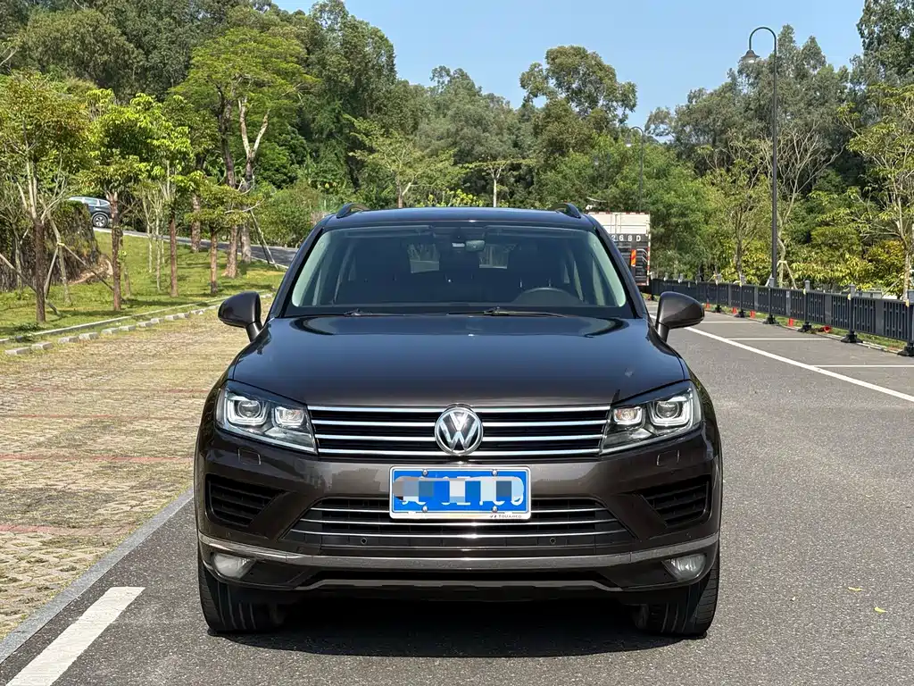 Volkswagen Touareg — фото 2