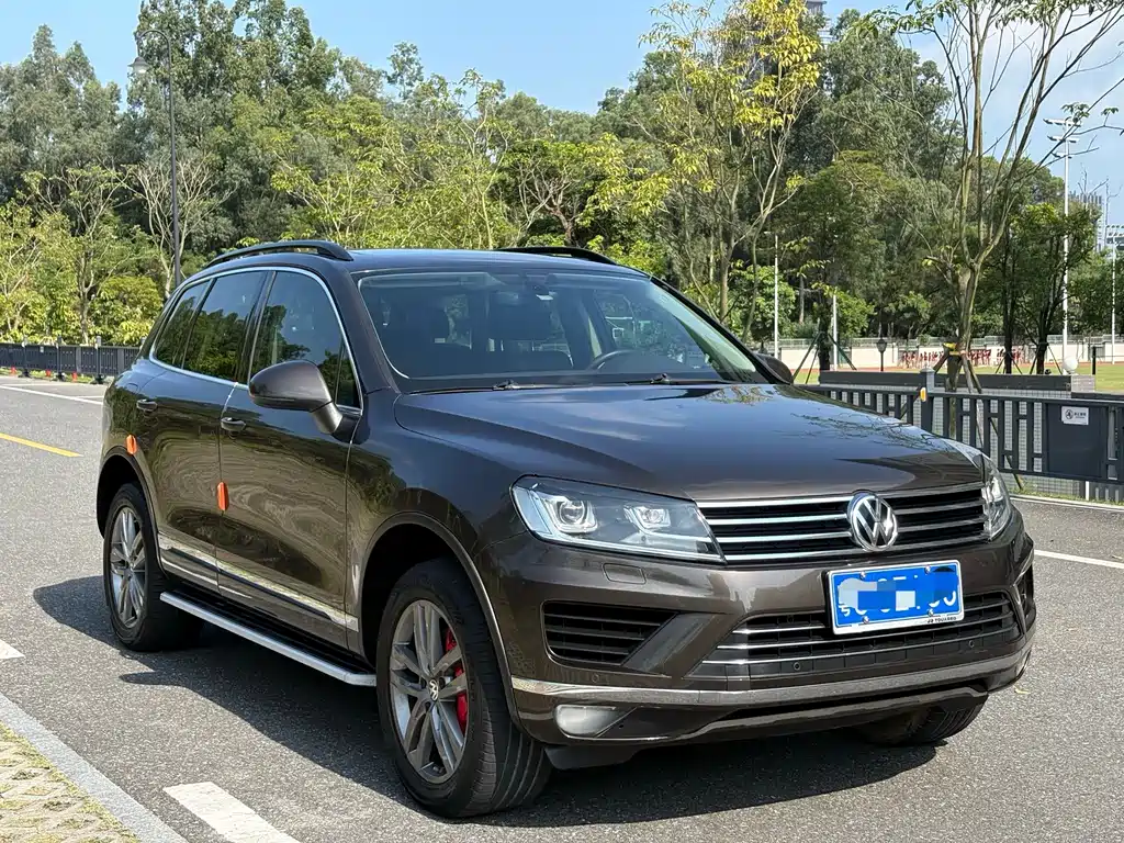 Volkswagen Touareg — фото 3