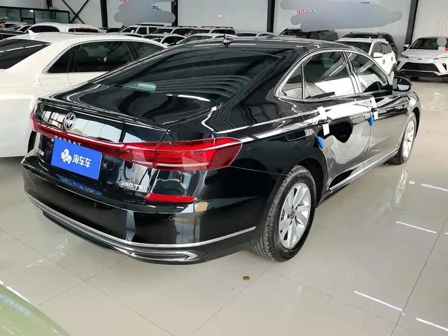 Volkswagen Passat — фото 3