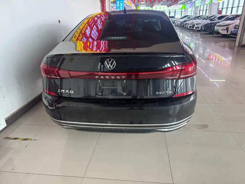 Volkswagen Passat — фото 5
