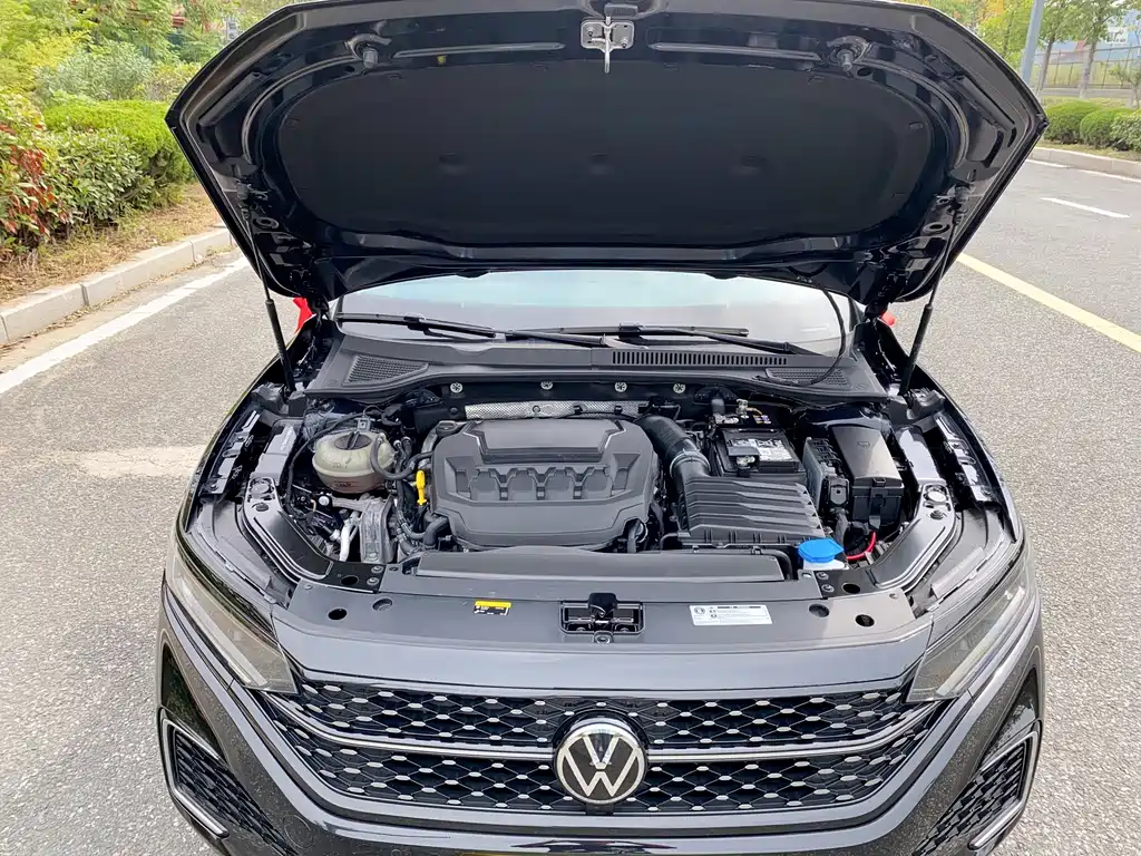 Volkswagen Passat — фото 26