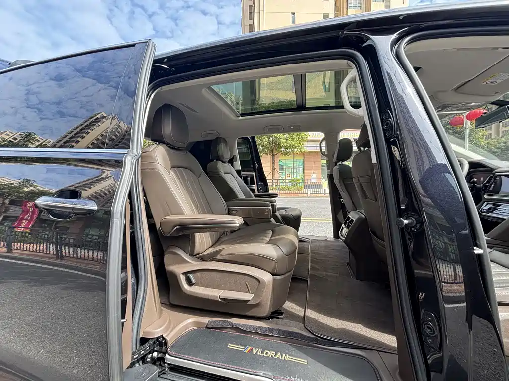 Volkswagen Viloran — фото 10