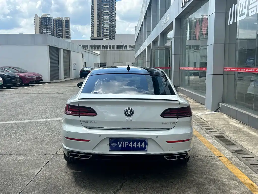 Volkswagen CC — фото 5