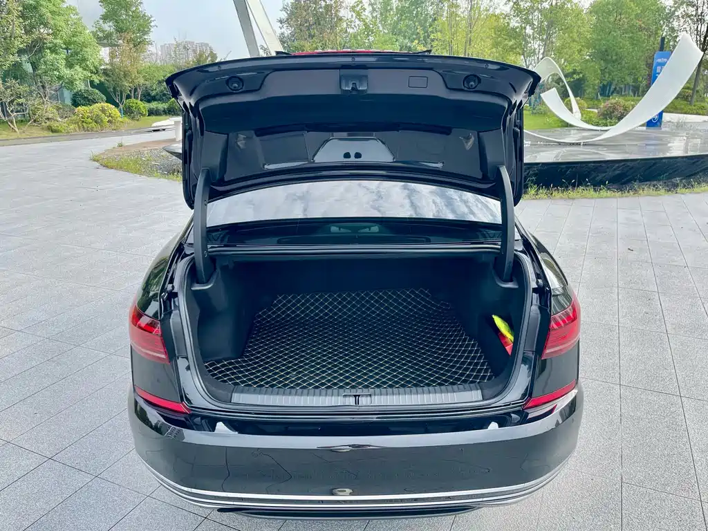 Volkswagen Passat — фото 22