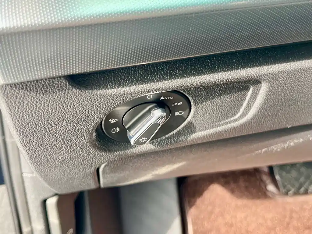 Volkswagen Passat — фото 7