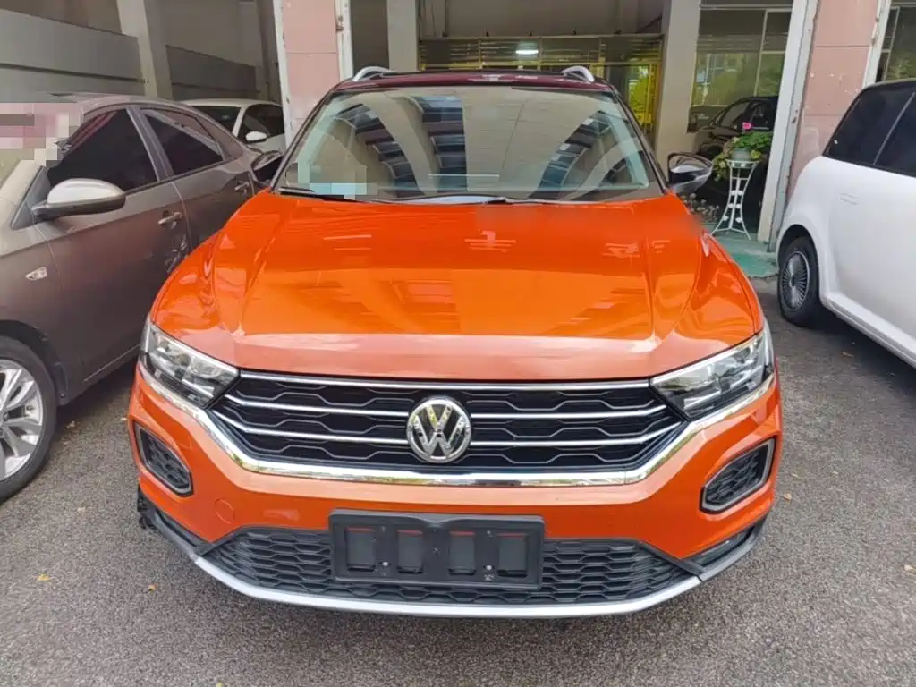 Volkswagen T-Roc — фото 3