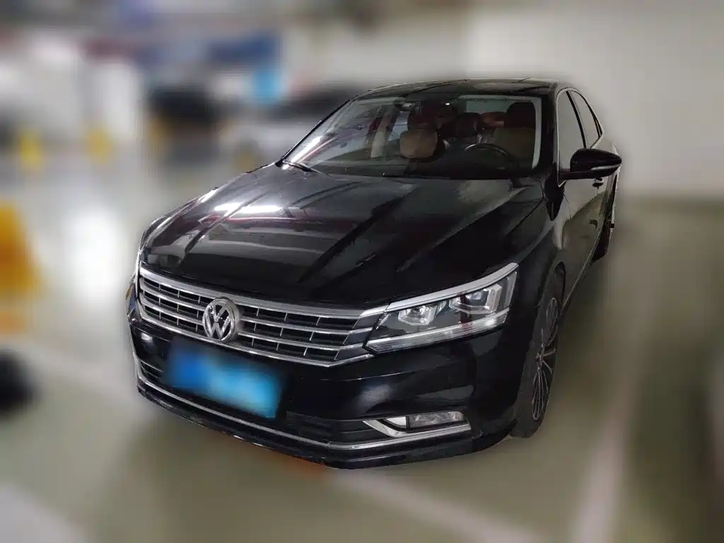 Volkswagen Passat — фото 2