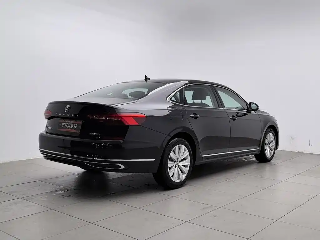 Volkswagen Passat — фото 2