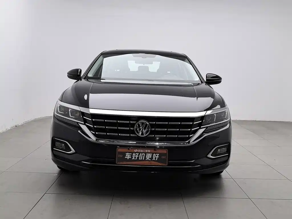 Volkswagen Passat — фото 3