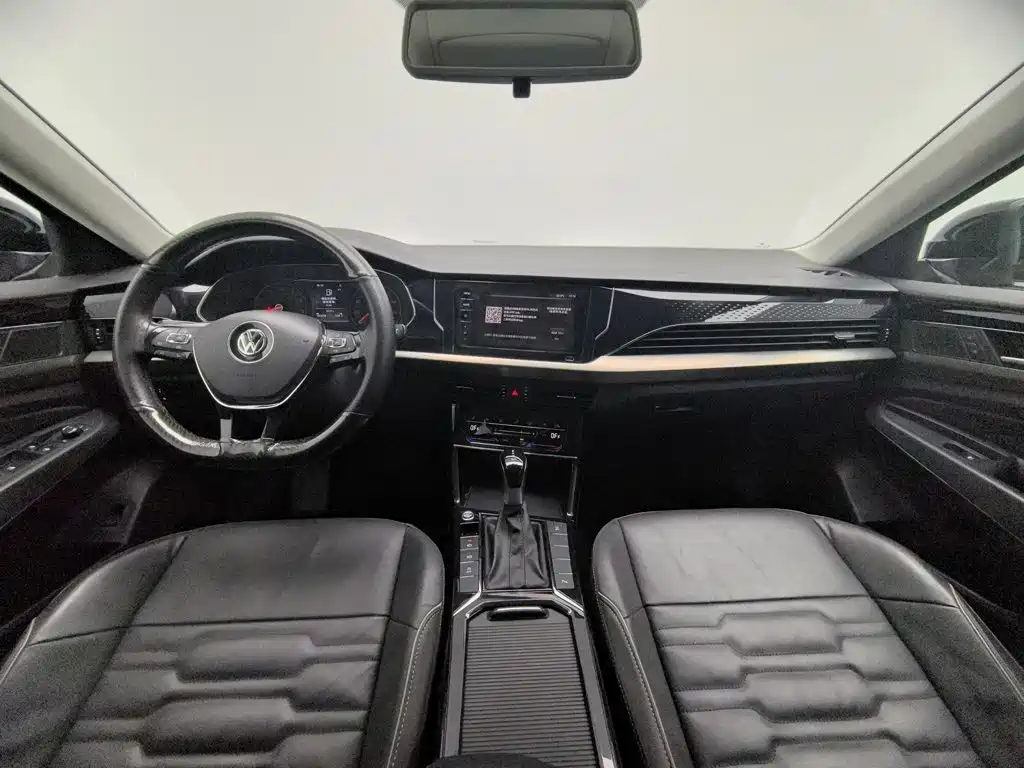 Volkswagen Passat — фото 5