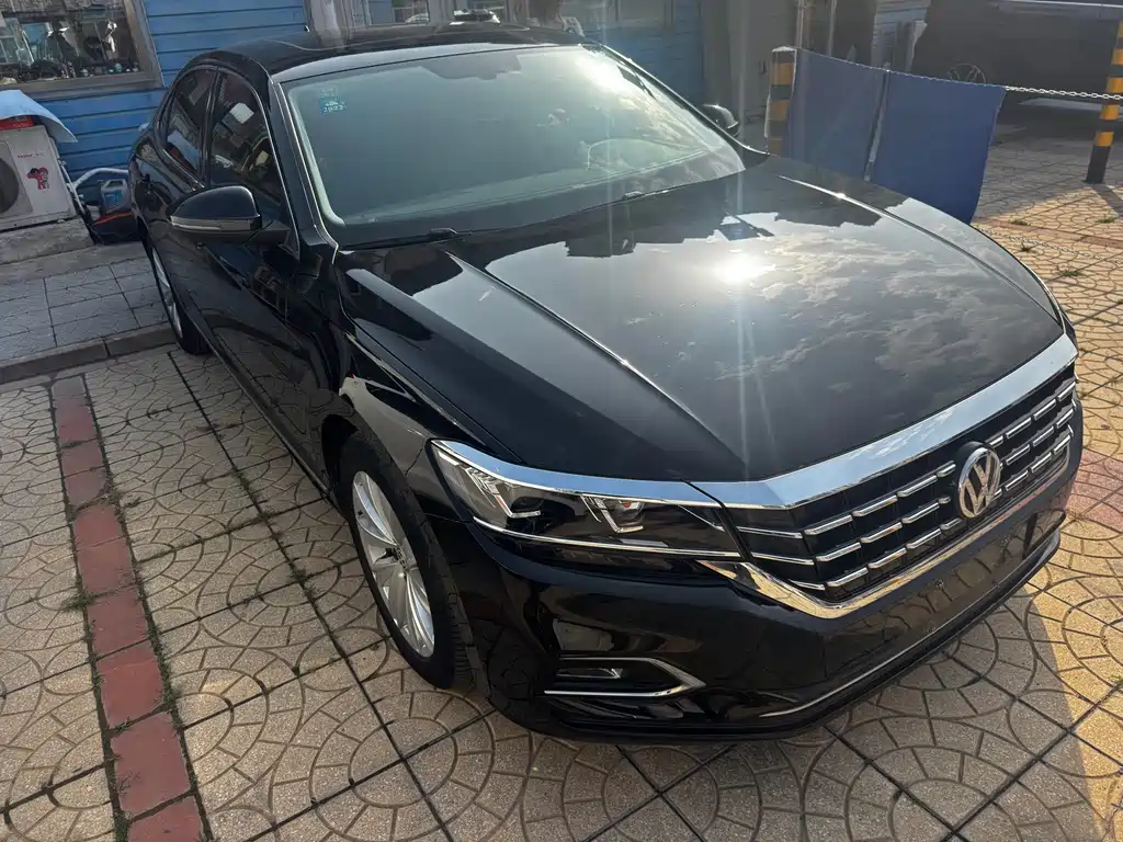 Volkswagen Passat — фото 3