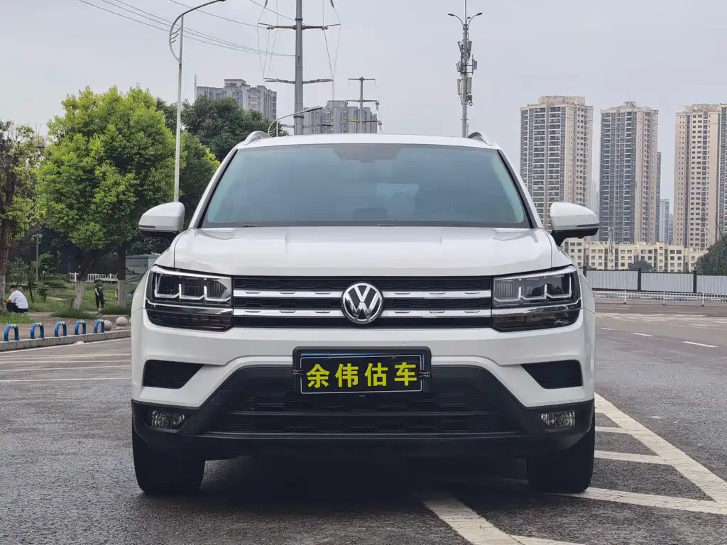 Volkswagen Tharu — фото 2