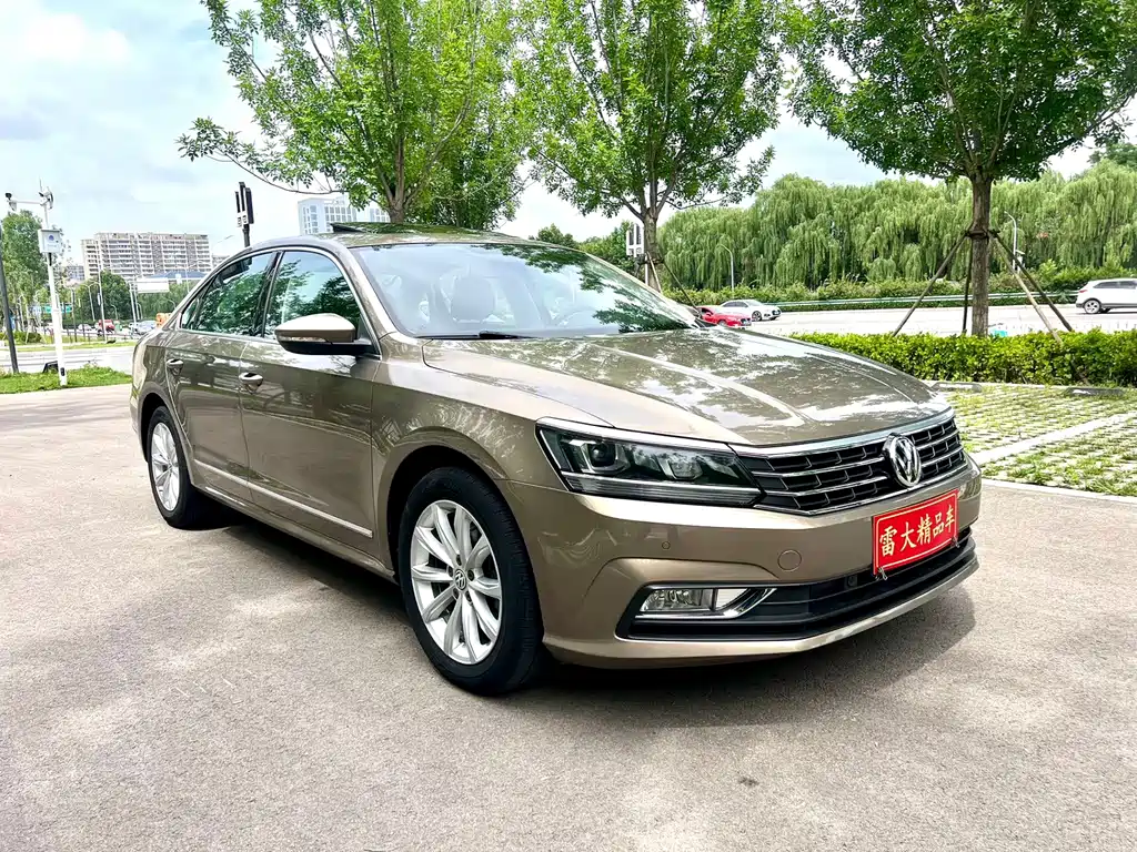 Volkswagen Passat — фото 2