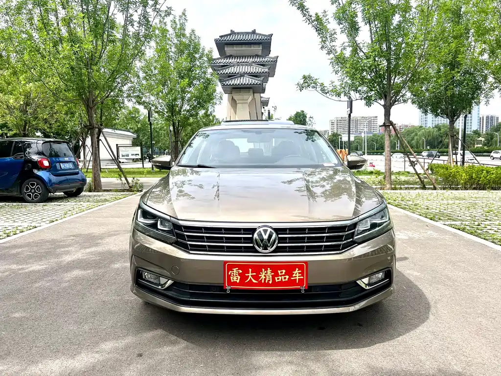 Volkswagen Passat — фото 3