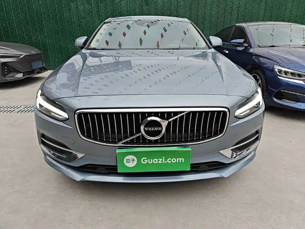 Volvo S90 — фото 3