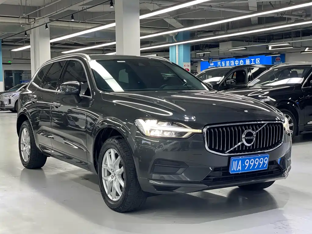 Volvo XC60 — фото 3