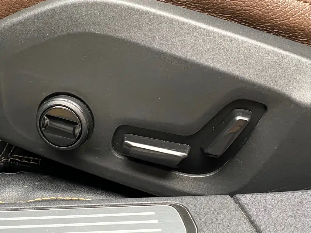 Volvo S90 — фото 11