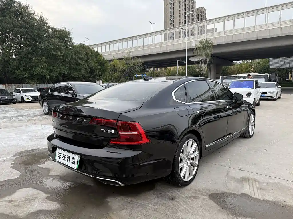 Volvo S90 PHEV — фото 12