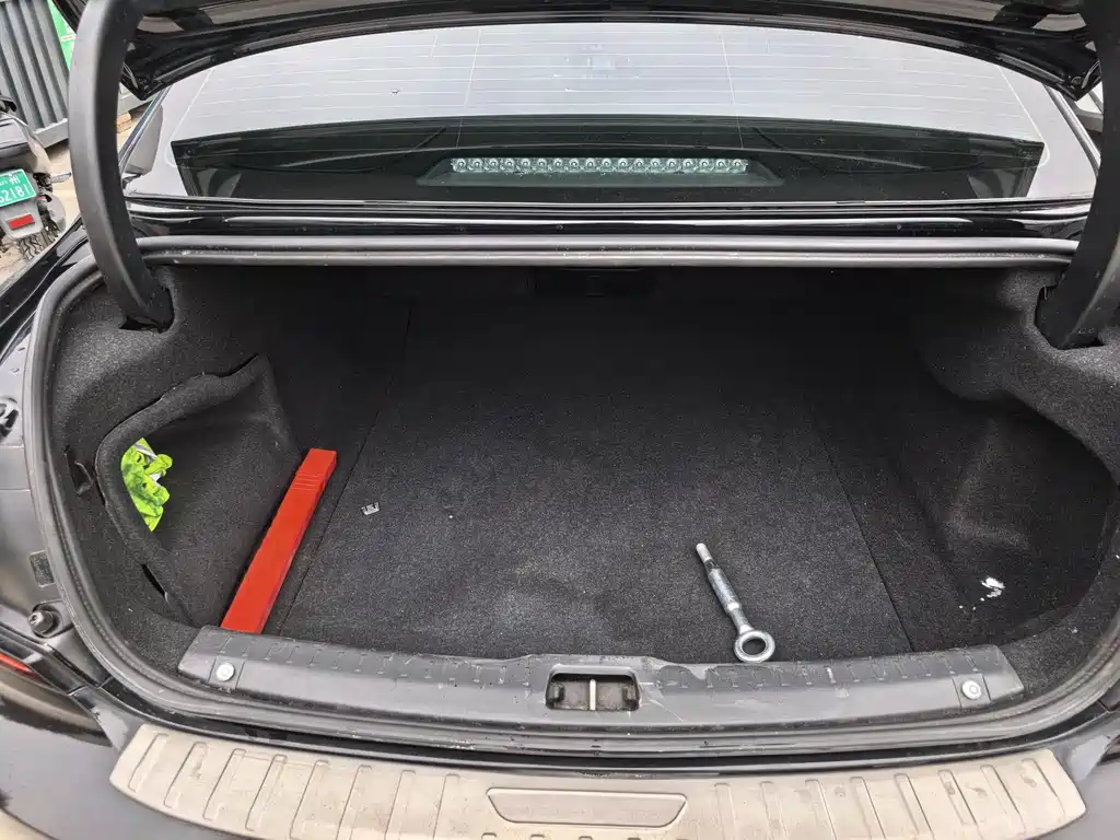 Volvo S90 — фото 17