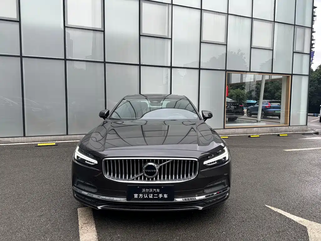 Volvo S90 — фото 2