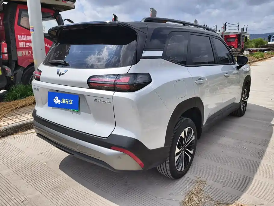 Wuling Xingguang 560 New Energy — фото 3