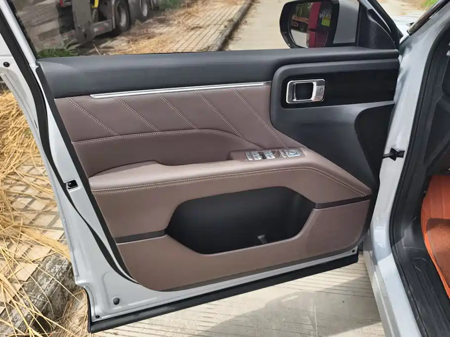 Wuling Xingguang 560 New Energy — фото 7