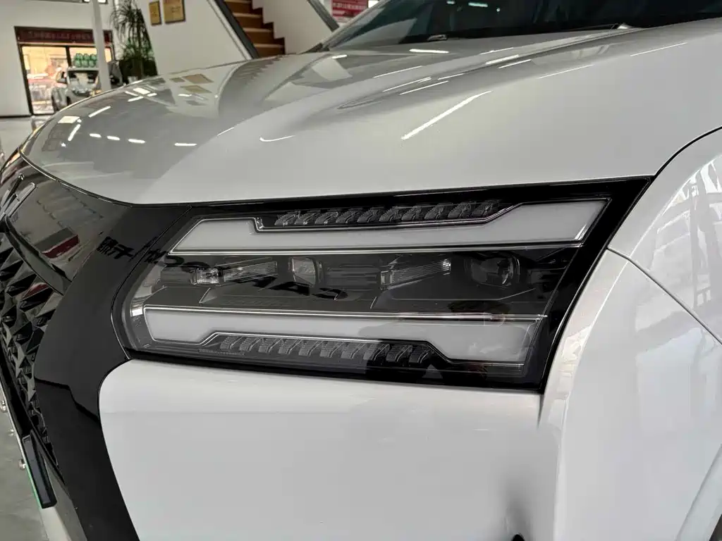 Wuling Xingguang 730 New Energy — фото 8