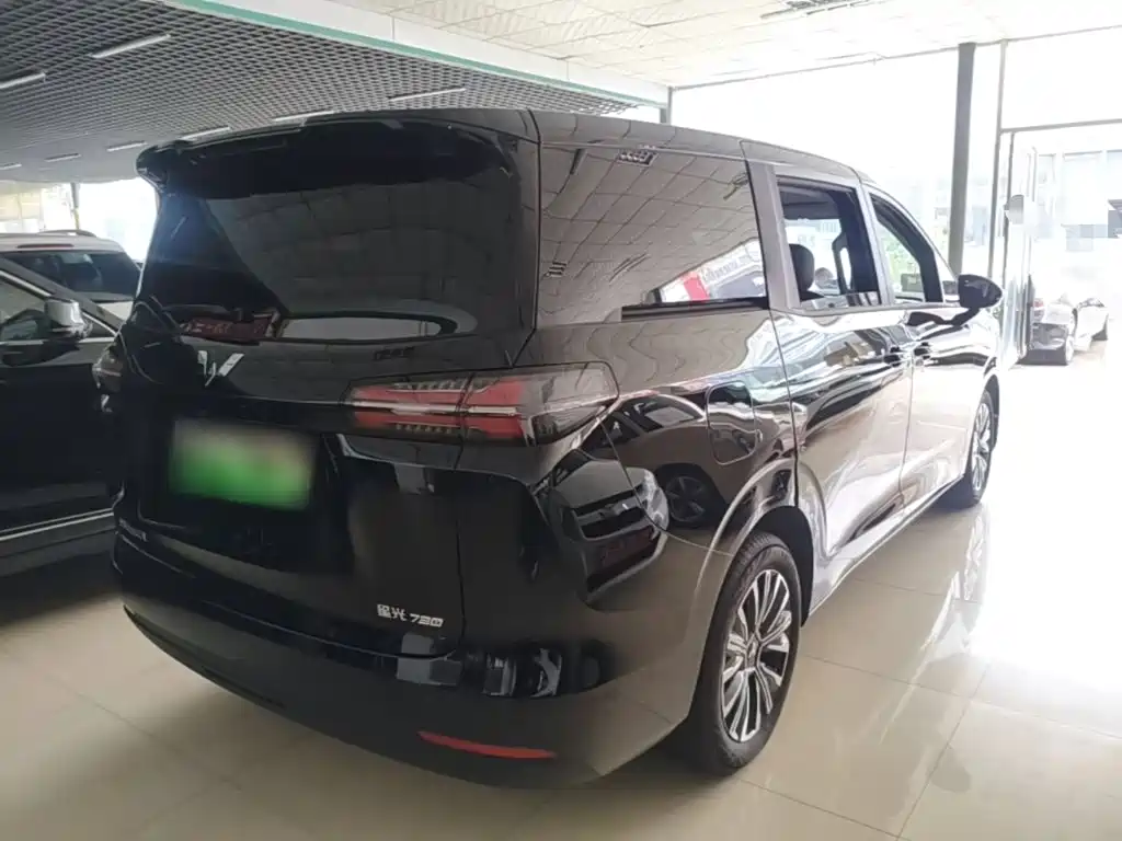 Wuling Xingguang 730 New Energy — фото 7