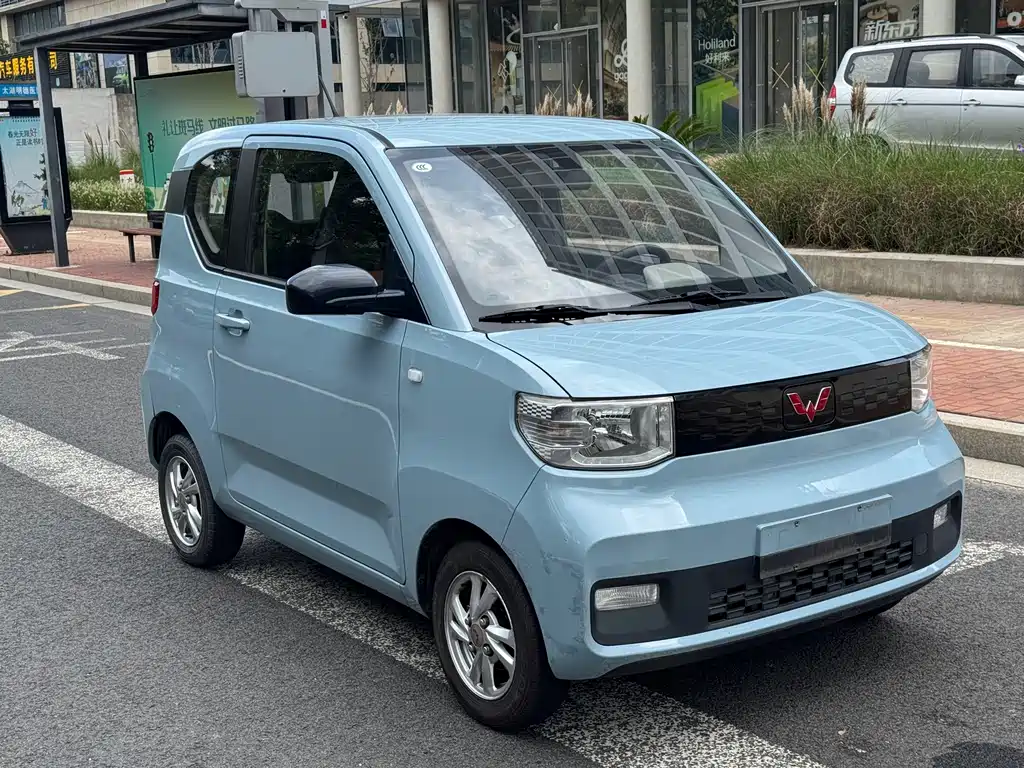 Wuling MINIEV — фото 3