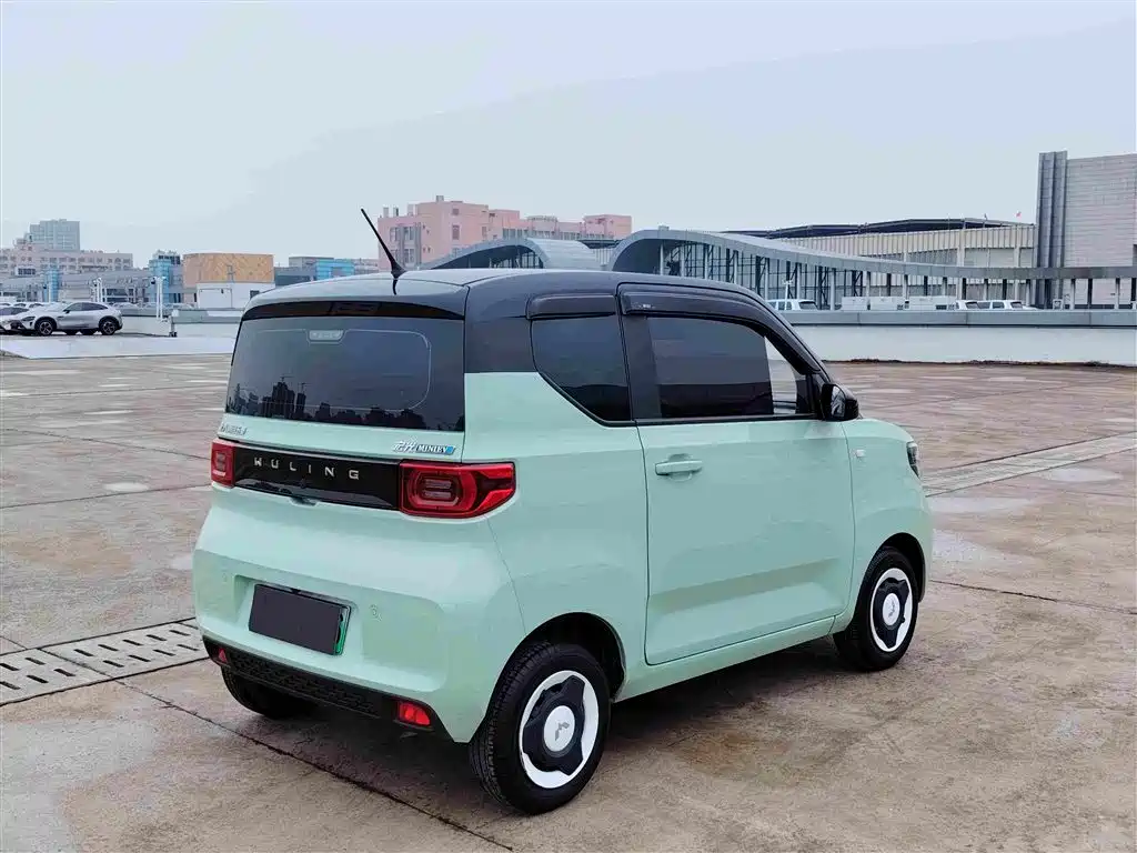 Wuling MINIEV — фото 5