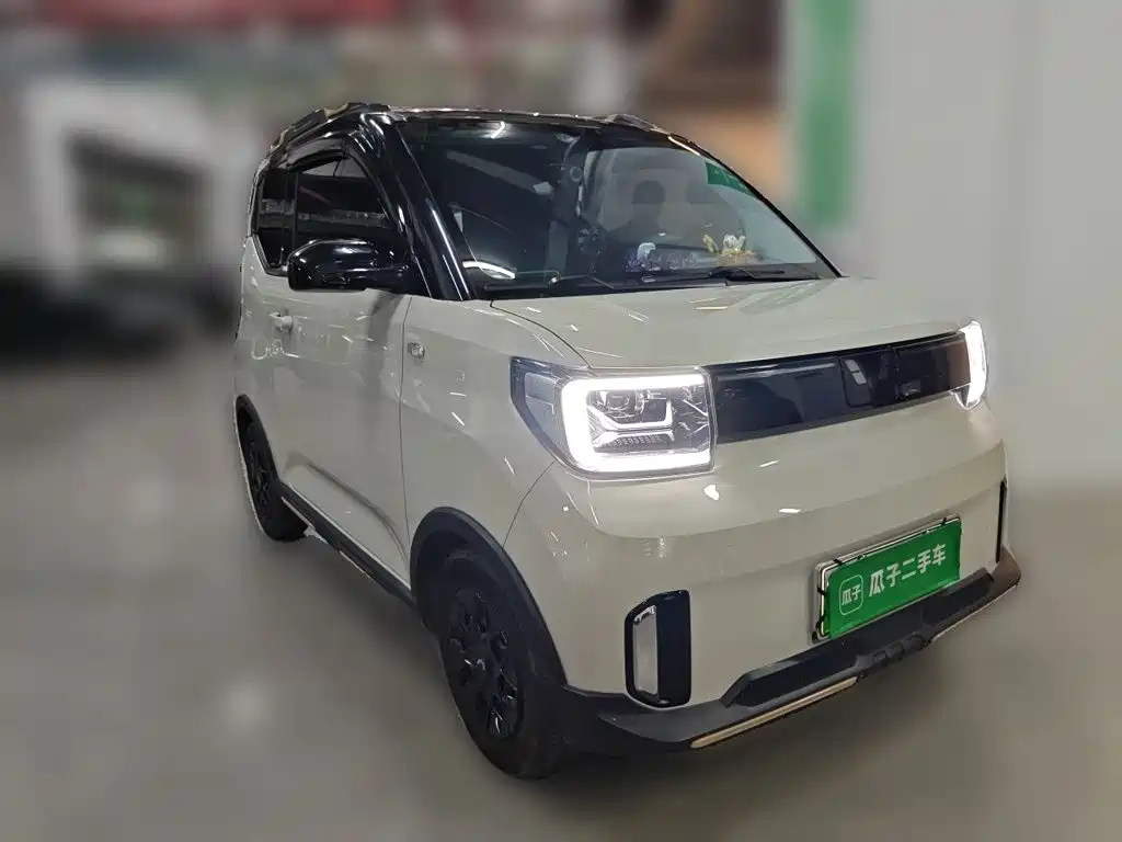 Wuling MINIEV — фото 3