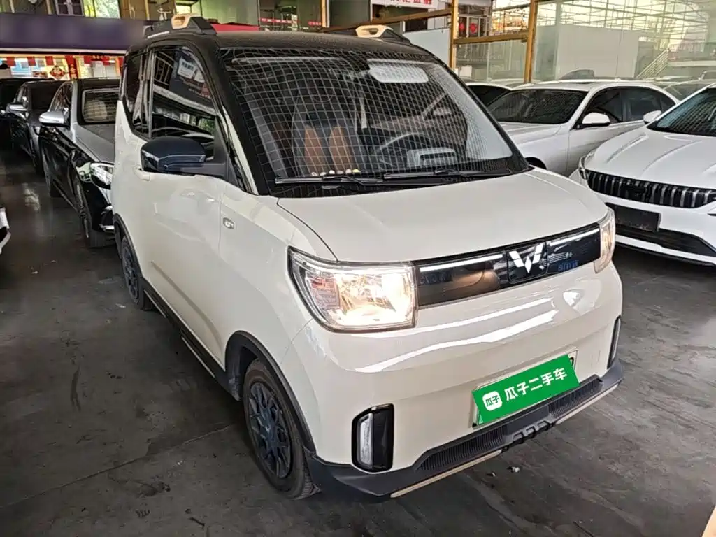 Wuling MINIEV — фото 4