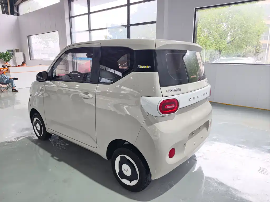 Wuling MINIEV — фото 4