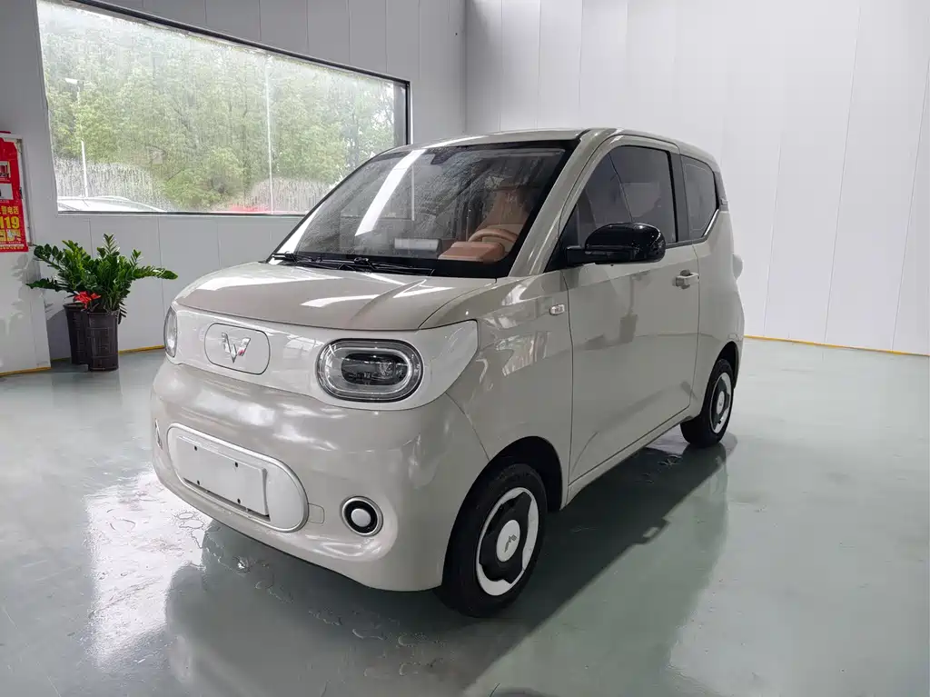 Wuling MINIEV