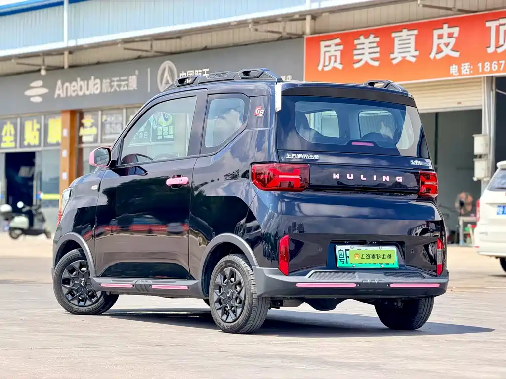 Wuling MINIEV — фото 4
