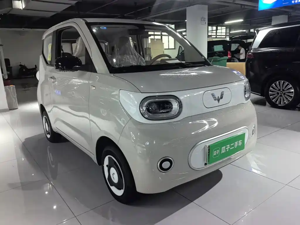 Wuling MINIEV — фото 22