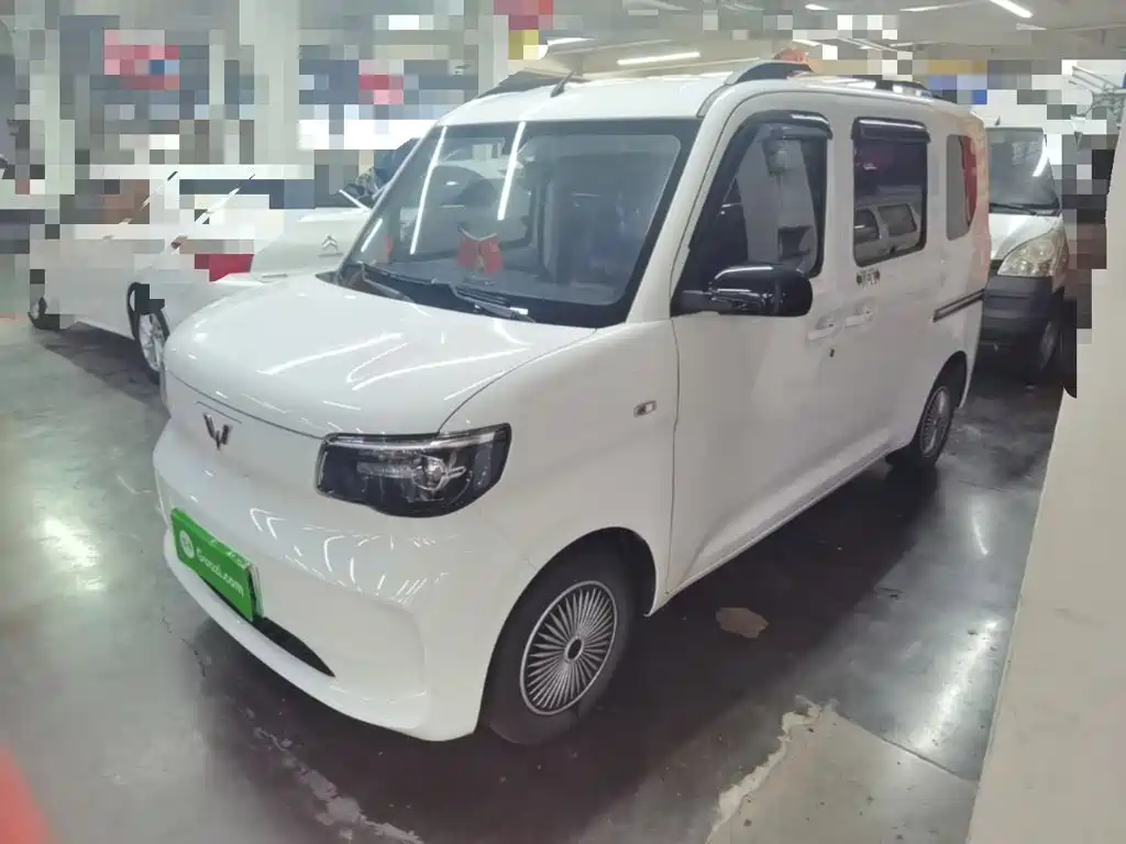 Wuling Zhiguang EV — фото 2