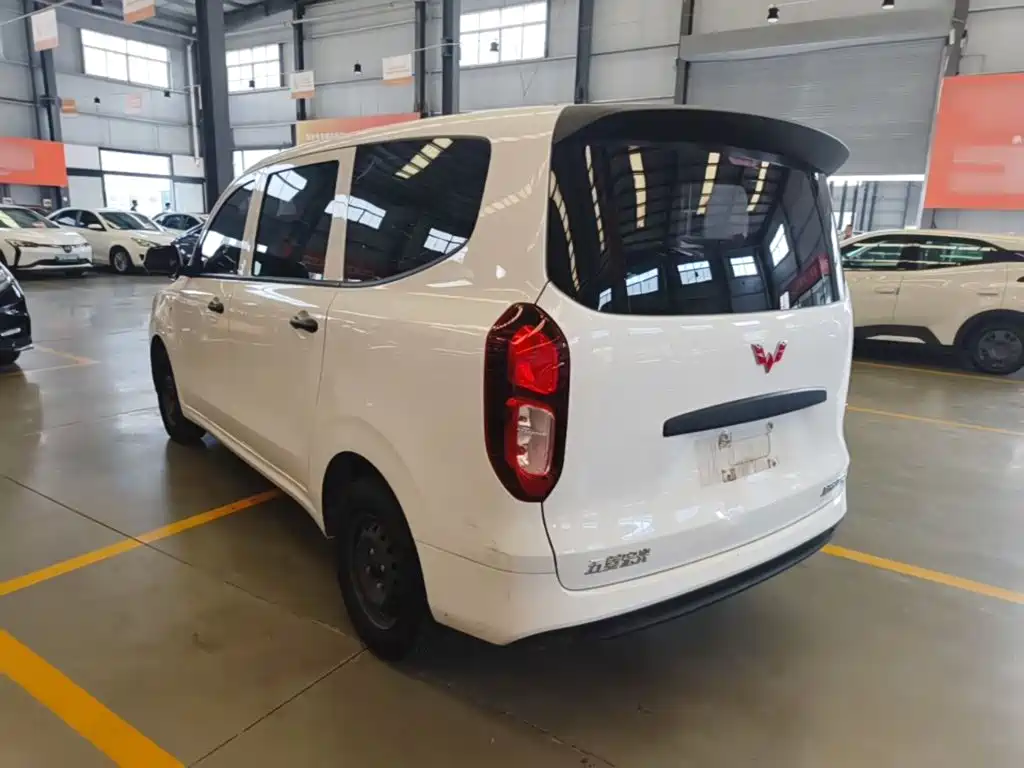 Wuling Hongguang EV — фото 5