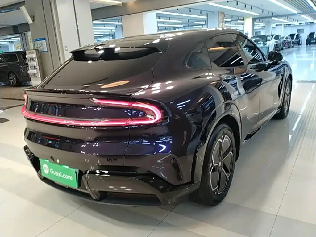 Xiaomi YU7 — фото 7