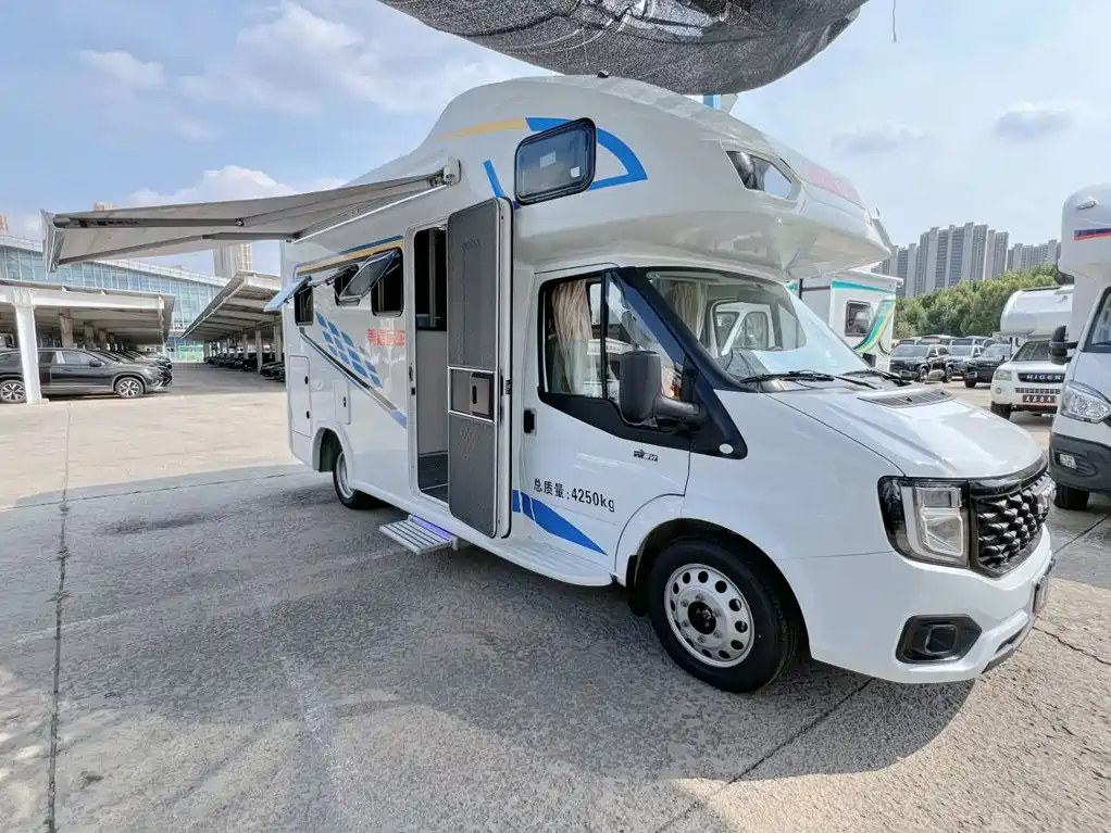 JMC RV  — фото 2
